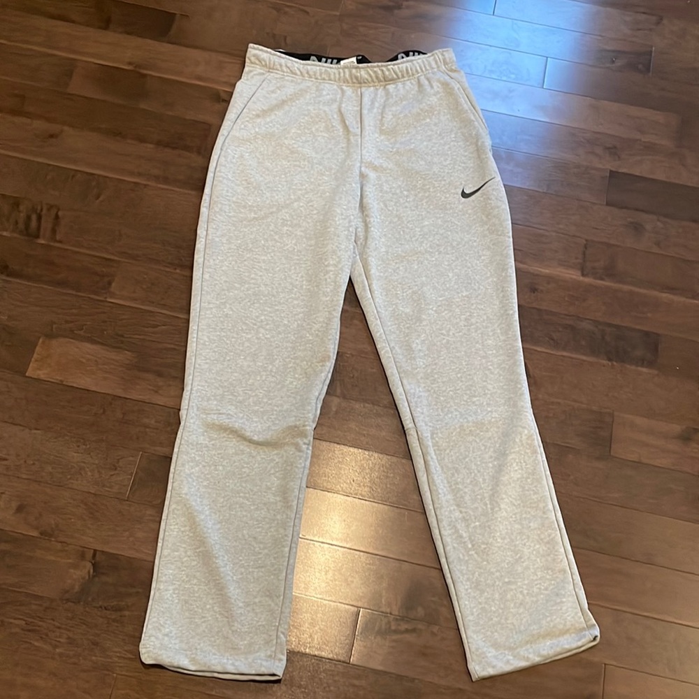 Nike Dri Fit size large/tall men’s jogger